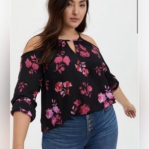 Torrid Georgette Cold Shoulder Blouse Size 2
